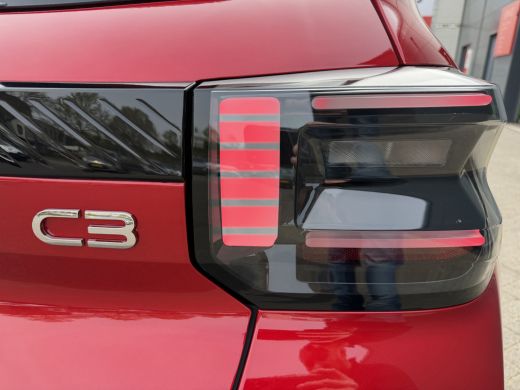Citroën C3 100pk Max (Camera - LED - Automatische Airco - Navigatie - Parkeersensoren - Draadloos laden - Ap... ActivLease financial lease