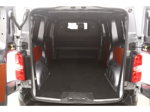 Citroën Jumpy 1.5 BlueHDI L2H1 | Airco | Cruise | 3 Zits | Carplay | Navi | Parkeersens. ActivLease financial lease