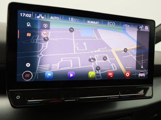 CUPRA Born Performance One 62 kWh 204 Pk | Camera | Stoelverwarming | Adaptive Cruise | CarPlay | Climatroni... ActivLease financial lease