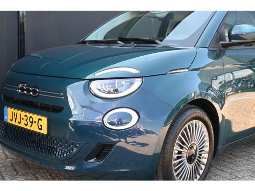 Fiat 500 1.0 Hybrid Torino Launch Edition 8 Jaar Garantie! | Navigatie | Dodehoek-Detectie | Climate Contr... ActivLease financial lease