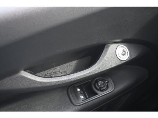 Fiat 500 1.0 Hybrid Torino Launch Edition 8 Jaar Garantie! | Navigatie | Dodehoek-Detectie | Full-LED | Pa... ActivLease financial lease