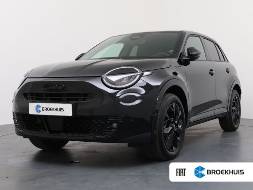 Fiat 600 Sport | Demo deal | 10,25" touchscreen radio met Bluetooth, DAB & USB | Apple Carplay&reg; / Android ...