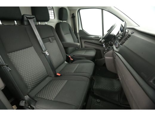 Ford Transit Custom 2.0 TDCI L1H1 | Airco | Camera | Cruise | Trekhaak | 3 Zits | Carplay | Stoelverw. ActivLease financial lease