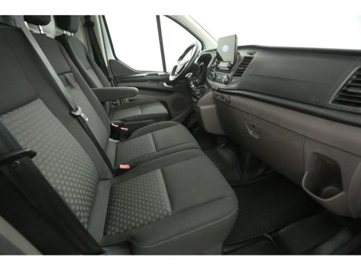 Ford Transit Custom 2.0 TDCI L1H1 | Airco | Camera | Cruise | Trekhaak | 3 Zits | Carplay | Stoelverw. ActivLease financial lease