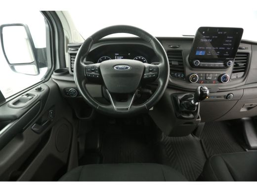 Ford Transit Custom 2.0 TDCI L1H1 | Airco | Camera | Cruise | Trekhaak | 3 Zits | Carplay | Stoelverw. ActivLease financial lease