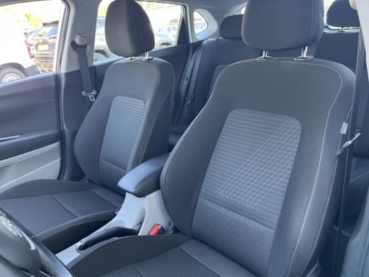 Hyundai i20 1.0 T-GDI Comfort Smart | 3 jaar garantie | Rijklaarprijs! GEEN afleverkosten | Automaat | Naviga... ActivLease financial lease