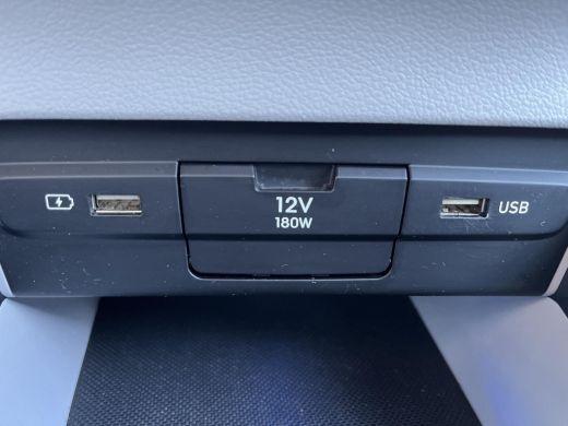 Hyundai i20 1.0 T-GDI Comfort Smart | 3 jaar garantie | Rijklaarprijs! GEEN afleverkosten | Automaat | Naviga... ActivLease financial lease