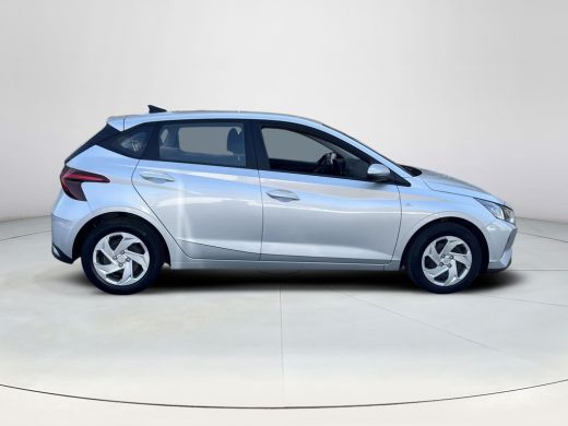 Hyundai i20 1.0 T-GDI Comfort Smart | 3 jaar garantie | Rijklaarprijs! GEEN afleverkosten | Automaat | Naviga... ActivLease financial lease
