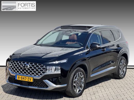 Hyundai Santa Fe 1.6 T-GDI HEV Comfort Smart Sky 7p. NL-AUTO | PANODAK | LEDER