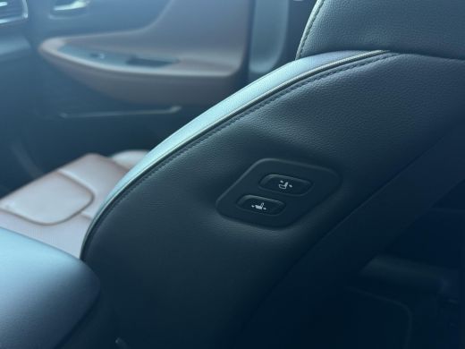 Hyundai Santa Fe 1.6 T-GDI HEV Comfort Smart Sky 7p. NL-AUTO | PANODAK | LEDER ActivLease financial lease