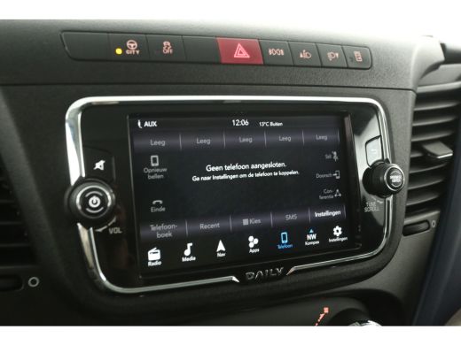 Iveco Daily 35S16V 2.3 352 L2H1 | 3500kg Trekgew. | Airco | Cruise | Carplay | 3 Zits | Trekhaak | Imperiaal ActivLease financial lease
