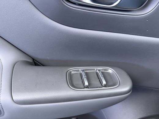 Leapmotor B10 Design ProMax 67.1 kWh | &euro;1000,- korting !! | Achteruitrijcamera | Apple Carplay/Android Auto|tel... ActivLease financial lease