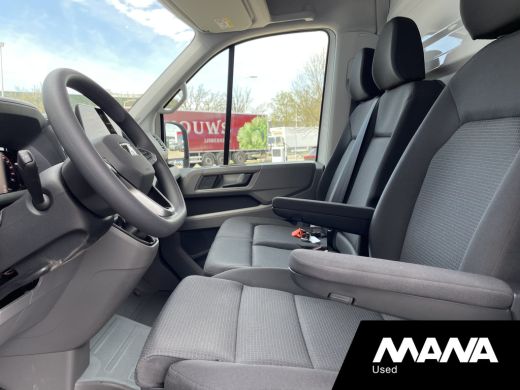 MAN TGE 3.140 140PK Nieuw Bakwagen Laadklep Airco Cruise PDC Lat om lat ActivLease financial lease