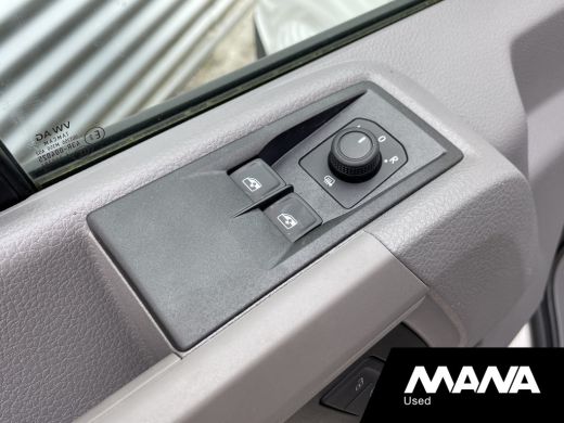 MAN TGE 3.140 140PK Nieuw Bakwagen Laadklep Airco Cruise PDC Lat om lat ActivLease financial lease