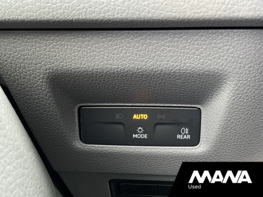 MAN TGE 3.140 140PK Nieuw Bakwagen Laadklep Airco Cruise PDC Lat om lat ActivLease financial lease