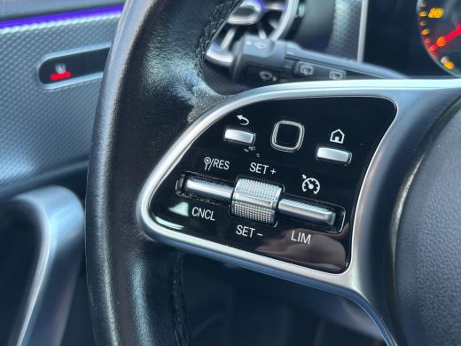 Mercedes-Benz A-Klasse 160 Business Solution Luxury | Sfeerverlichting | Mbux | Leer | Stoelverwarming ActivLease financial lease