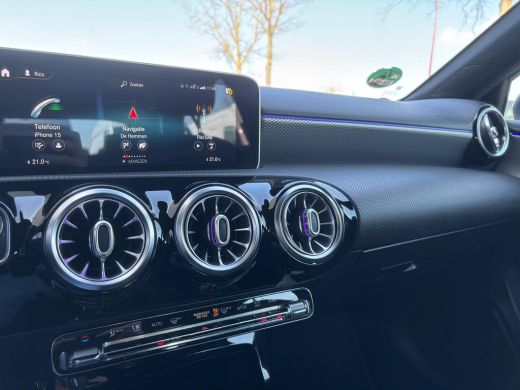 Mercedes-Benz A-Klasse 160 Business Solution Luxury | Sfeerverlichting | Mbux | Leer | Stoelverwarming ActivLease financial lease