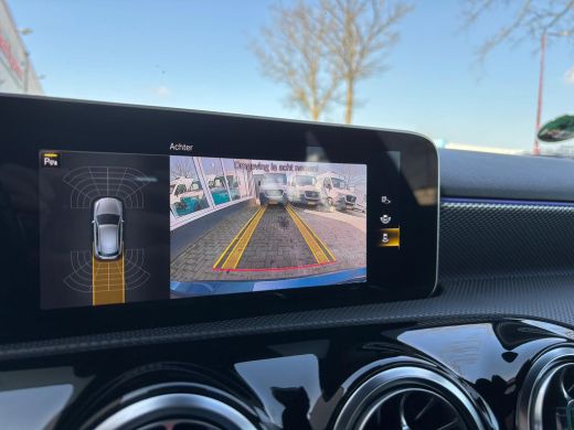 Mercedes-Benz A-Klasse 160 Business Solution Luxury | Sfeerverlichting | Mbux | Leer | Stoelverwarming ActivLease financial lease