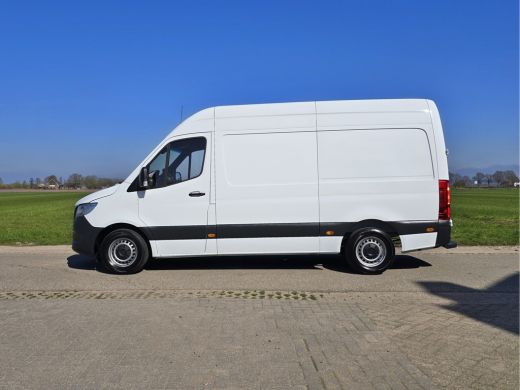 Mercedes-Benz Sprinter 315 1.9 CDI L2 H2 RWD 150 Pk - Euro 6 - Airco - Cruise Control - ParkeerCamera ActivLease financial lease