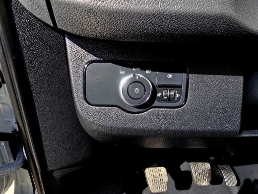 Mercedes-Benz Sprinter 315 1.9 CDI L2 H2 RWD 150 Pk - Euro 6 - Airco - Cruise Control - ParkeerCamera ActivLease financial lease