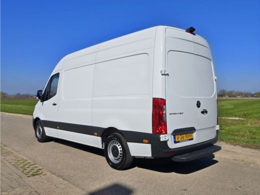 Mercedes-Benz Sprinter 315 1.9 CDI L2 H2 RWD 150 Pk - Euro 6 - Airco - Cruise Control - ParkeerCamera ActivLease financial lease