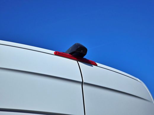 Mercedes-Benz Sprinter 315 1.9 CDI L2 H2 RWD 150 Pk - Euro 6 - Airco - Cruise Control - ParkeerCamera ActivLease financial lease