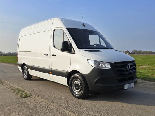Mercedes-Benz Sprinter 315 1.9 CDI L2 H2 RWD - 150 Pk - Euro 6 - MBUX - ParkeerCamera - Airco - Cruise Control ActivLease financial lease
