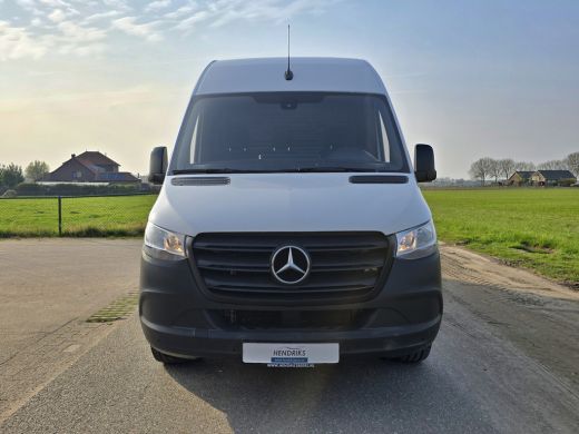 Mercedes-Benz Sprinter 315 1.9 CDI L2 H2 RWD - 150 Pk - Euro 6 - MBUX - ParkeerCamera - Airco - Cruise Control ActivLease financial lease