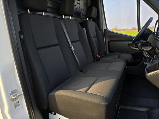 Mercedes-Benz Sprinter 315 1.9 CDI L2 H2 RWD - 150 Pk - Euro 6 - MBUX - ParkeerCamera - Airco - Cruise Control ActivLease financial lease