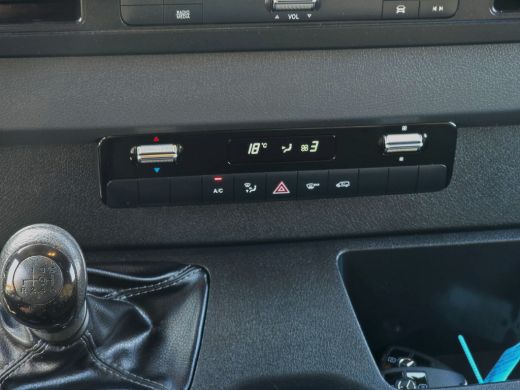 Mercedes-Benz Sprinter 315 1.9 CDI L2 H2 RWD - 150 Pk - Euro 6 - MBUX - ParkeerCamera - Airco - Cruise Control ActivLease financial lease