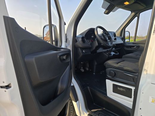 Mercedes-Benz Sprinter 315 1.9 CDI L2 H2 RWD - 150 Pk - Euro 6 - MBUX - ParkeerCamera - Airco - Cruise Control ActivLease financial lease