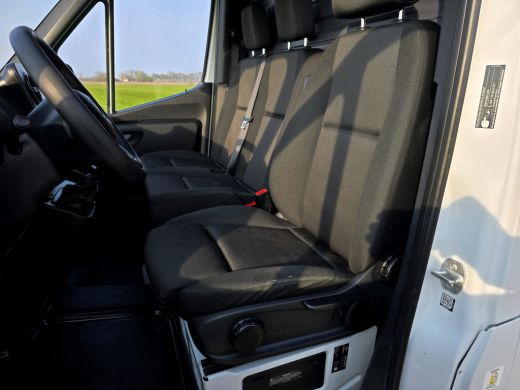 Mercedes-Benz Sprinter 315 1.9 CDI L2 H2 RWD - 150 Pk - Euro 6 - MBUX - ParkeerCamera - Airco - Cruise Control ActivLease financial lease