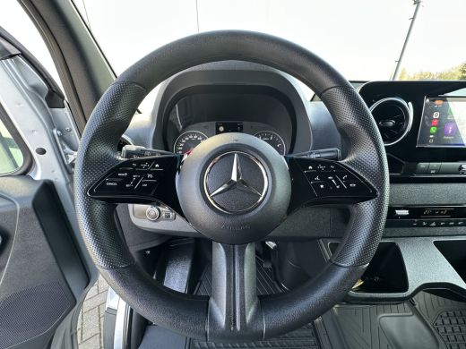 Mercedes-Benz Sprinter 317 CDI 9G-TRONIC / L2H1 / RWD / 3.500 KG AHG / 2x SCHUIFDEUR / CAMERA / CRUISE / BLIND SPOT / CA... ActivLease financial lease