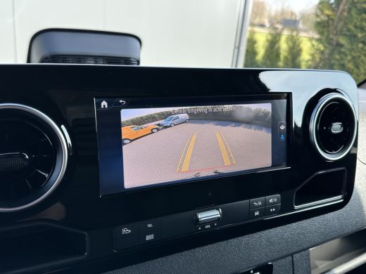 Mercedes-Benz Sprinter 317 CDI 9G-TRONIC / L2H1 / RWD / 3.500 KG AHG / 2x SCHUIFDEUR / CAMERA / CRUISE / BLIND SPOT / CA... ActivLease financial lease