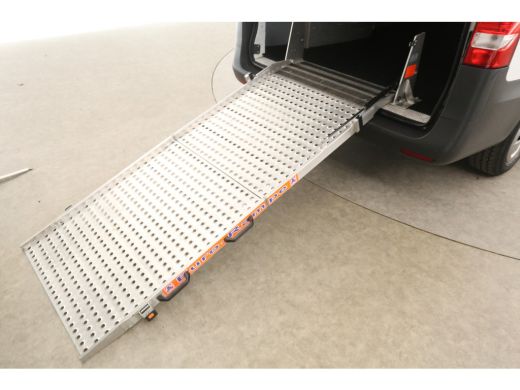 Mercedes-Benz Vito CDI Extra Lang | Airco | Camera | 3 Zits | Oprijplaat | Elektrpakket ActivLease financial lease