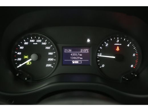 Mercedes-Benz Vito CDI Extra Lang | Airco | Camera | 3 Zits | Oprijplaat | Elektrpakket ActivLease financial lease