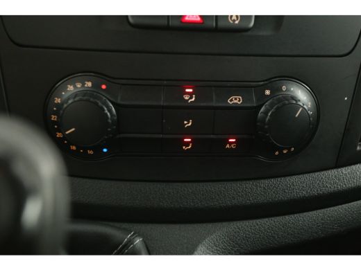 Mercedes-Benz Vito CDI Extra Lang | Airco | Camera | 3 Zits | Oprijplaat | Elektrpakket ActivLease financial lease