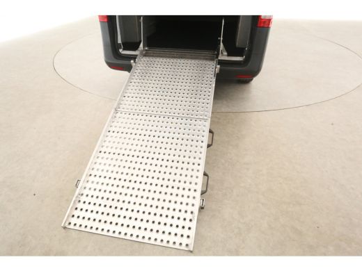 Mercedes-Benz Vito CDI Extra Lang | Airco | Camera | 3 Zits | Oprijplaat | Elektrpakket ActivLease financial lease