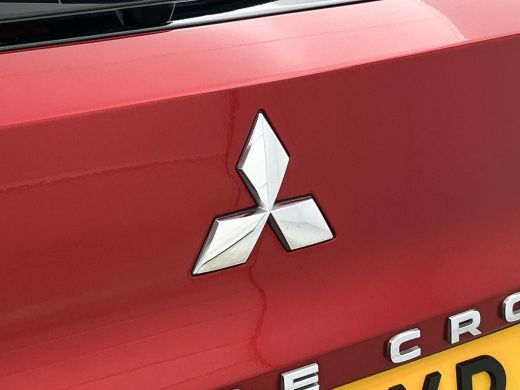 Mitsubishi Eclipse Cross 2.4 PHEV Intense+ Hybride / Navigatie / 1/2 Leder / Pdc. / Airco-ecc./ Radio multimedia / Apk 07-... ActivLease financial lease