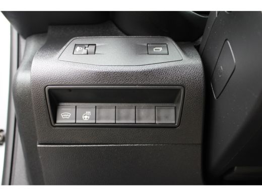 Opel Combo 1.5 BlueHDi 130 PK | PRIJS INCL BPM | AUTOMAAT | 8 JAAR GARANTIE | TREKHAAK | BETIMMERING LAADRUI... ActivLease financial lease