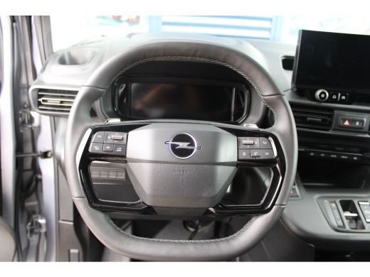 Opel Combo 1.5 BlueHDi 130 PK | PRIJS INCL BPM | AUTOMAAT | 8 JAAR GARANTIE | TREKHAAK | BETIMMERING LAADRUI... ActivLease financial lease