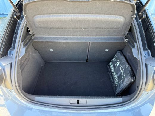 Opel Corsa 1.2 Turbo Hybrid GS Achteruitrij camera | Keyless entry | Dodehoek detectie | Cruise control | Ap... ActivLease financial lease