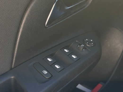 Opel Corsa 1.2 Turbo Hybrid GS Achteruitrij camera | Keyless entry | Dodehoek detectie | Cruise control | Ap... ActivLease financial lease