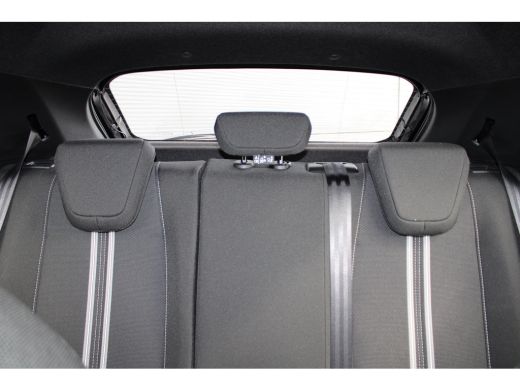 Opel Corsa 1.2 Turbo Hybrid Yes Automaat | Stoel en Stuurverwarming | Parkeersensoren | NL auto | Apple carp... ActivLease financial lease