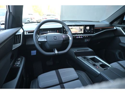 Opel Grandland 1.2 Turbo Hybrid GS 145pk 8 Jaar Garantie! | Technologie Pakket | HeadUp-Display | Stuur/Stoelver... ActivLease financial lease