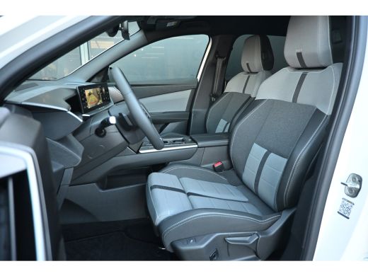 Opel Grandland 1.2 Turbo Hybrid GS 145pk 8 Jaar Garantie! | Technologie Pakket | HeadUp-Display | Stuur/Stoelver... ActivLease financial lease