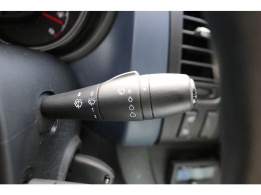 Opel Vivaro 1.6 CDTI 120pk L2 H1 Airco Imperiaal ActivLease financial lease