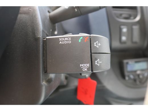 Opel Vivaro 1.6 CDTI 120pk L2 H1 Airco Imperiaal ActivLease financial lease