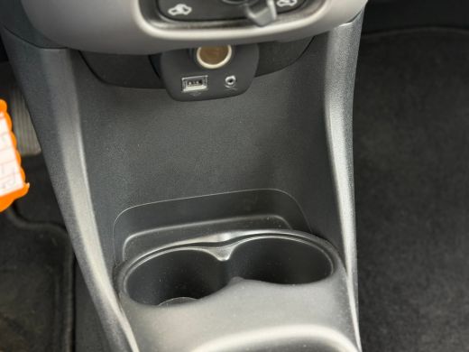 Peugeot 108 1.0 e-VTi Active Airco | Elektrische ramen | Centrale deurvergrendeling | Radio | Bleutooth ActivLease financial lease