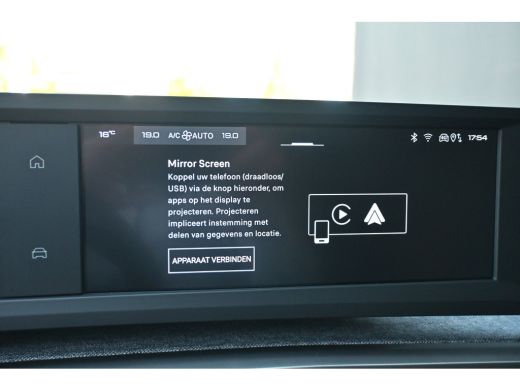 Peugeot 3008 1.6 plug-in Hybrid 195 Allure 8 Jaar Garantie! | Afn. Trekhaak | Navigatie by App | Achteruitrijc... ActivLease financial lease